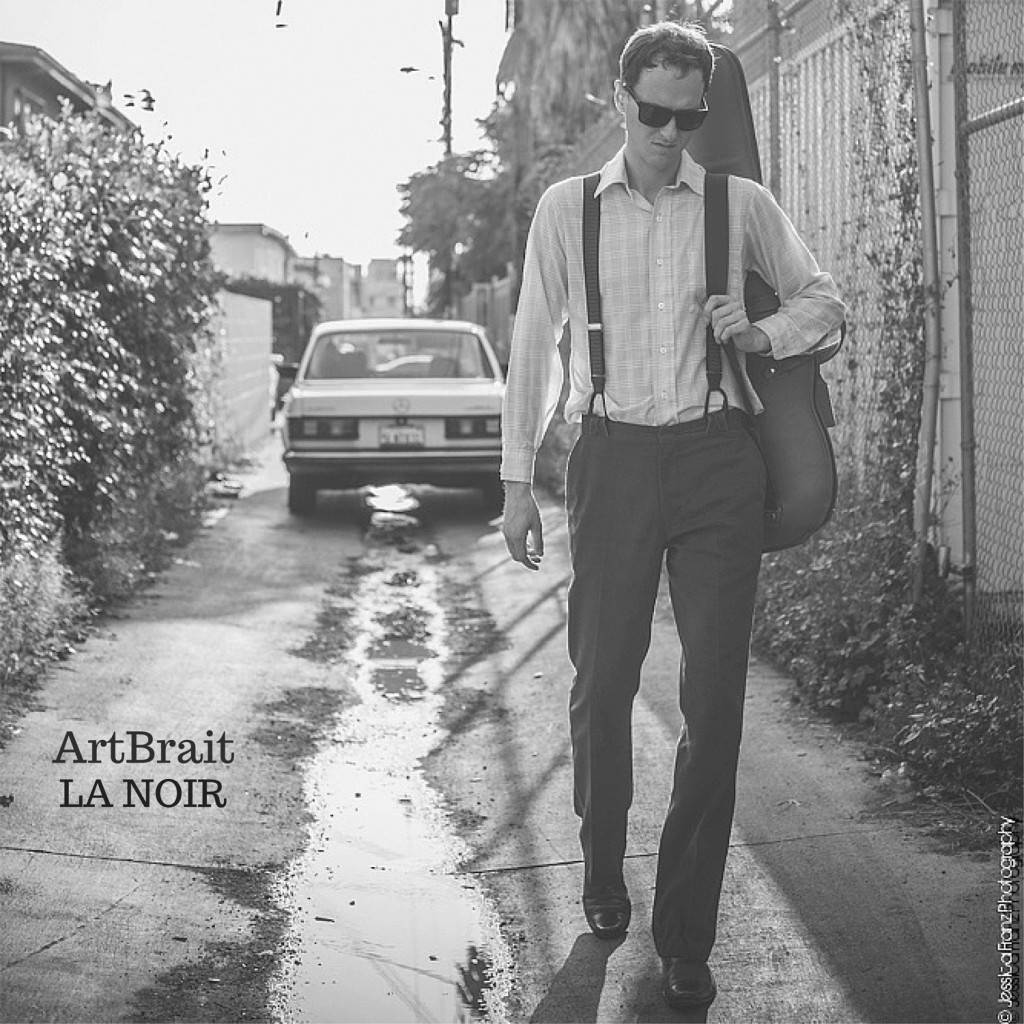 LA NOIR cover